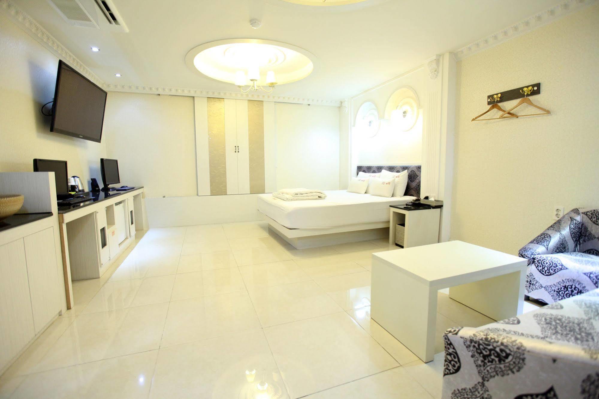 The Design Motel Busan Exteriör bild